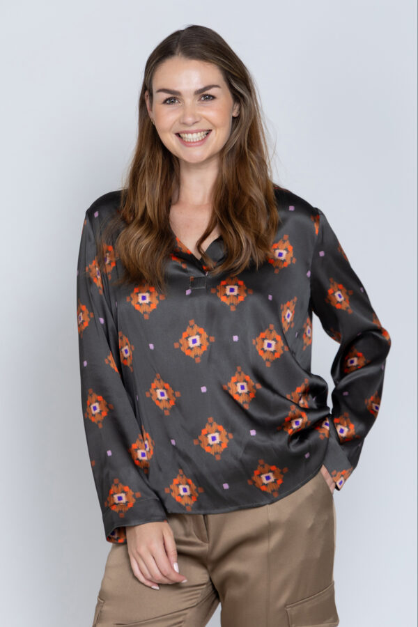 Momoni blouse